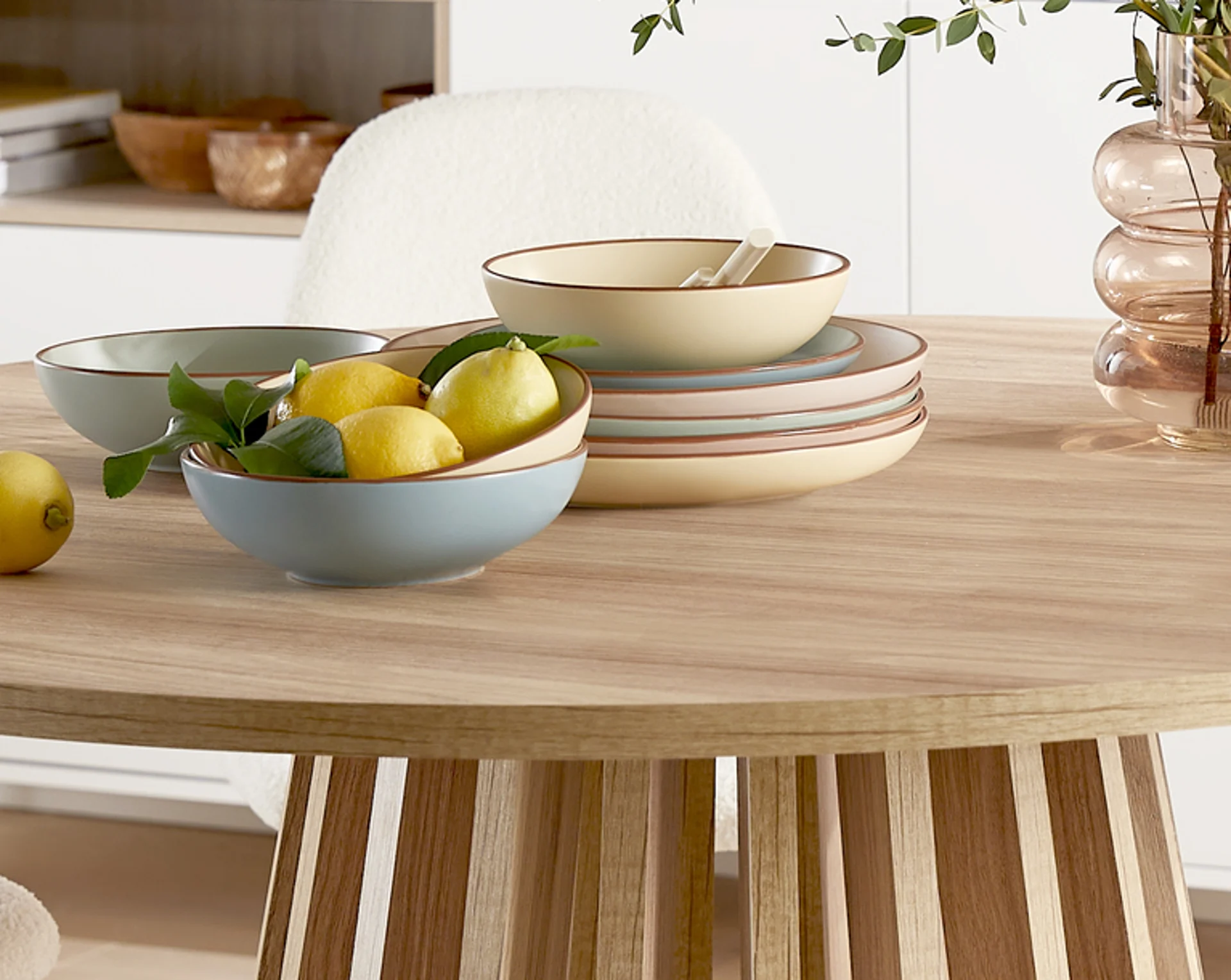 visuel-haut-marche-art-2la-table-mob