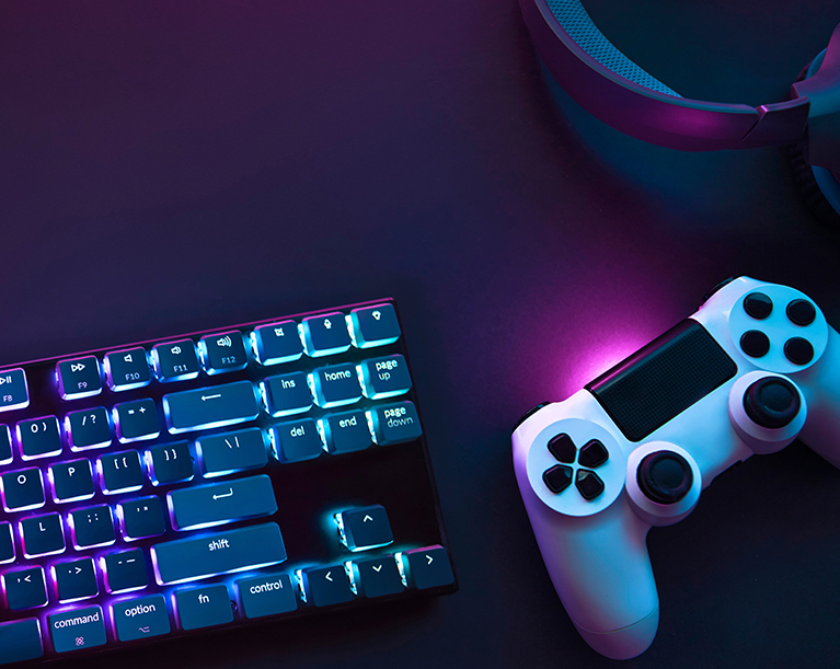 visuel-haut-marche-gaming-767-mob